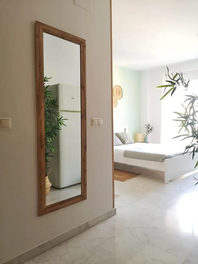 דירות Acogedor Estudio En El Centro Historico De מאלגה